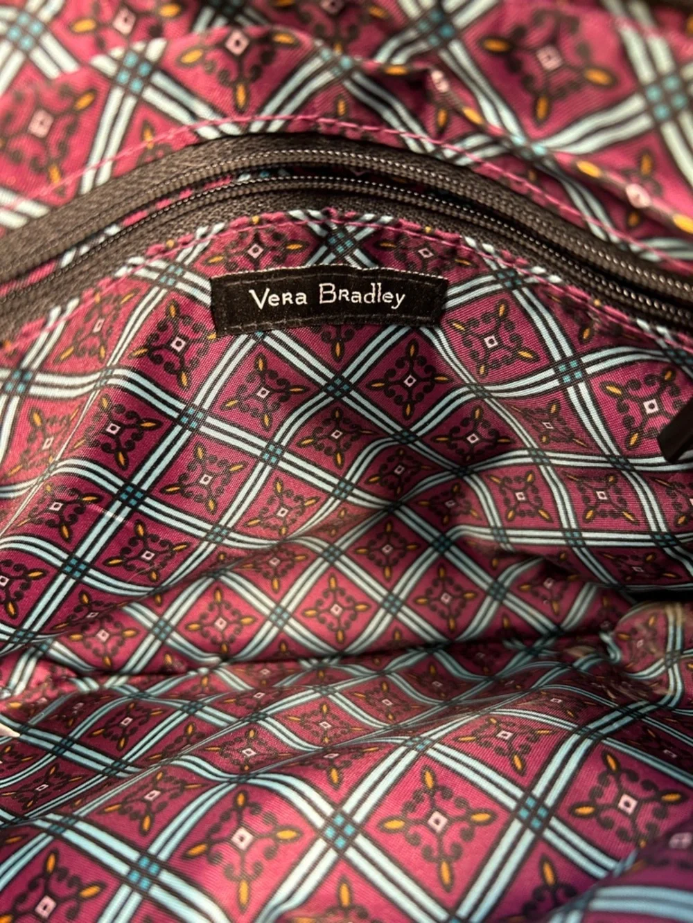 Vera Bradley cross body / shoulder pocketbook purse
